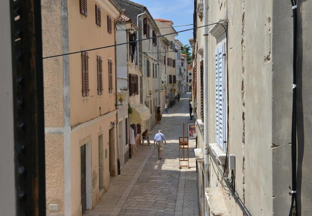 Apartment Andrea Old Town פורץ מראה חיצוני תמונה